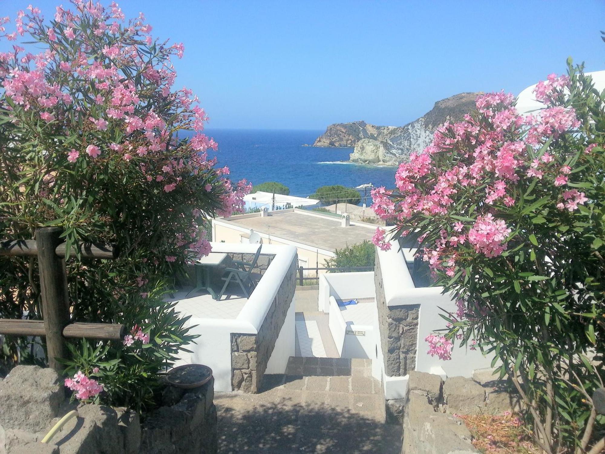 Hotel Villaggio Dei Pescatori Ponza Exterior foto