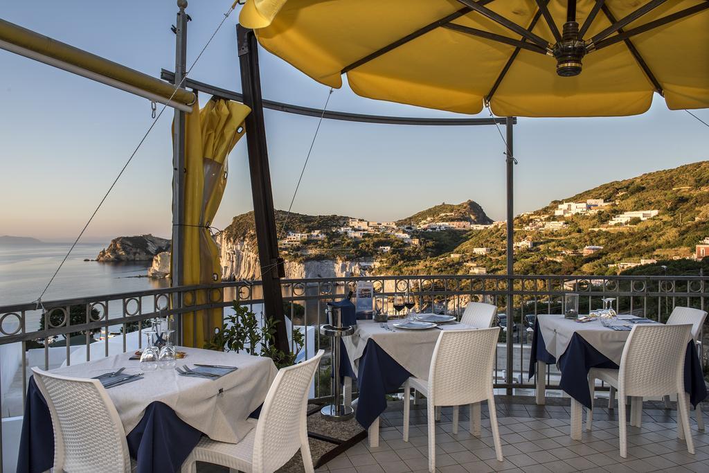 Hotel Villaggio Dei Pescatori Ponza Exterior foto