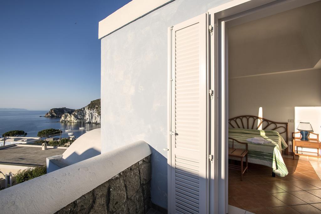 Hotel Villaggio Dei Pescatori Ponza Exterior foto