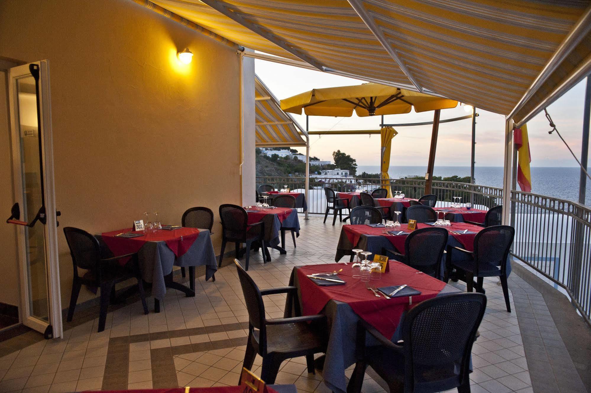 Hotel Villaggio Dei Pescatori Ponza Exterior foto