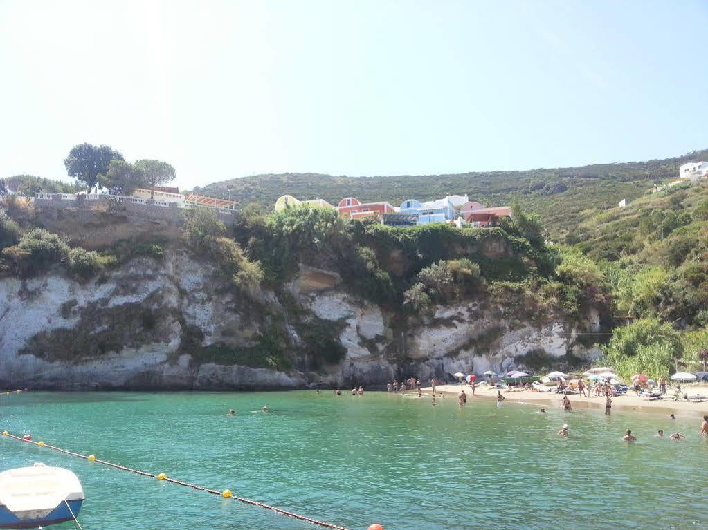 Hotel Villaggio Dei Pescatori Ponza Exterior foto